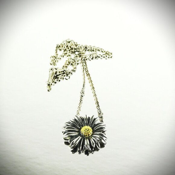 LAGOS HTF Daisy Collection Sterling Silver 750K Yellow Gold Pendant Necklace - Picture 4 of 10